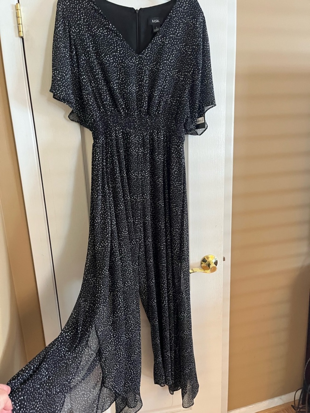 MSK Black with White Speckle V-Neck Maxi Dress